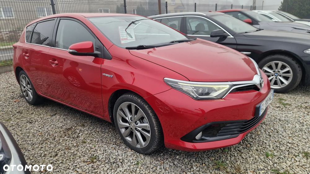 Toyota Auris Hybrid 135 Prestige - 2