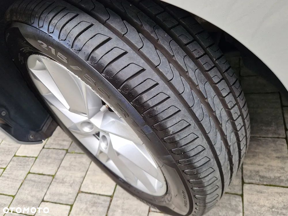 Skoda Superb 1.5 TSI Active DSG - 27