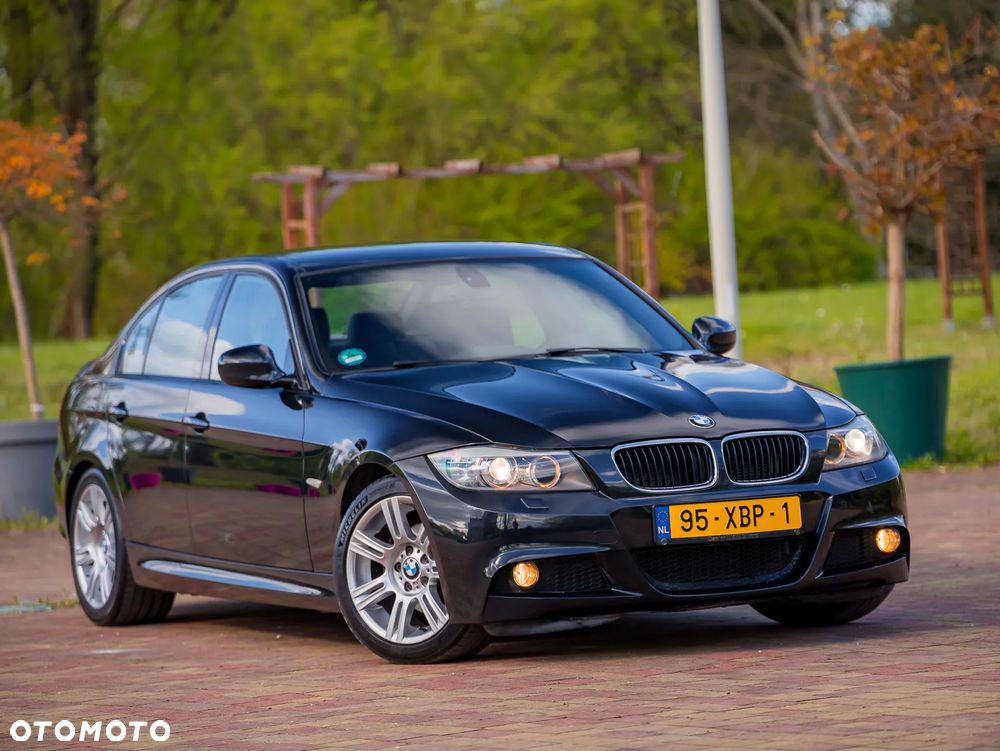 BMW Seria 3 318i Edition Sport - 5
