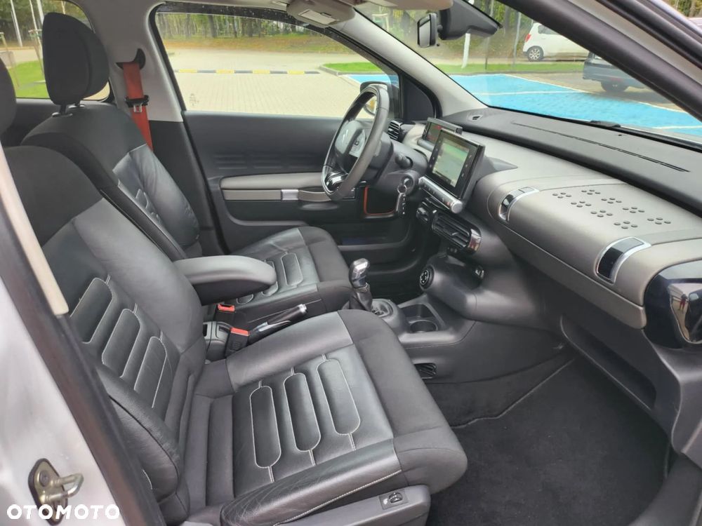 Citroën C4 Cactus Pure Tech 110 Stop&Start Rip Curl - 12