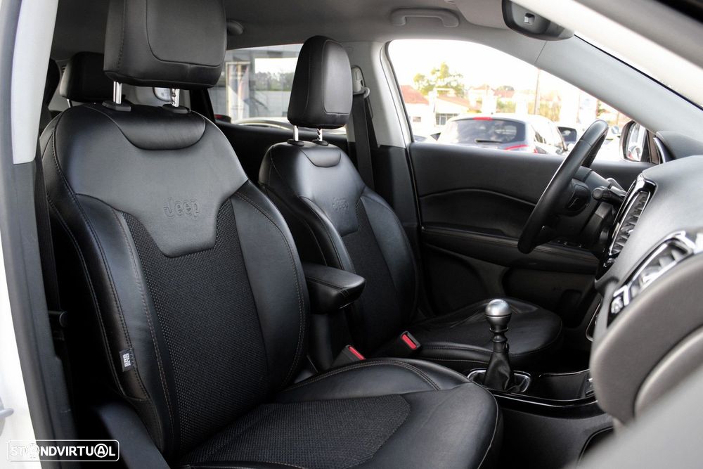 Jeep Compass 1.6 M-Jet Limited - 23