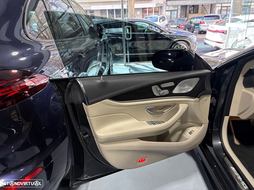 Mercedes-Benz AMG GT 43 4Matic+ Speedshift TCT 9G - 16