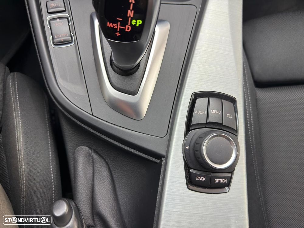 BMW 318 d Line Sport Auto - 20