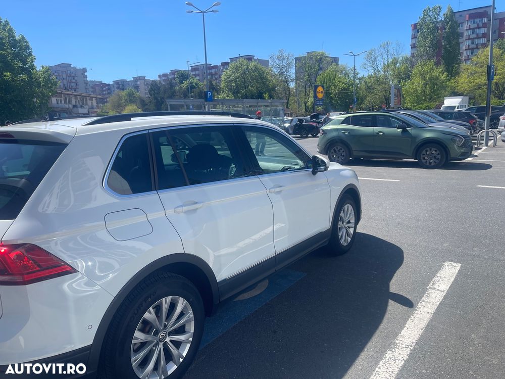 Volkswagen Tiguan - 6