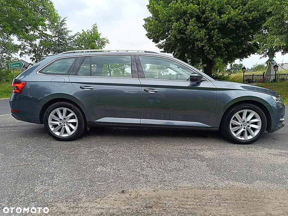 Skoda Superb 2.0 TDI Ambition DSG - 17