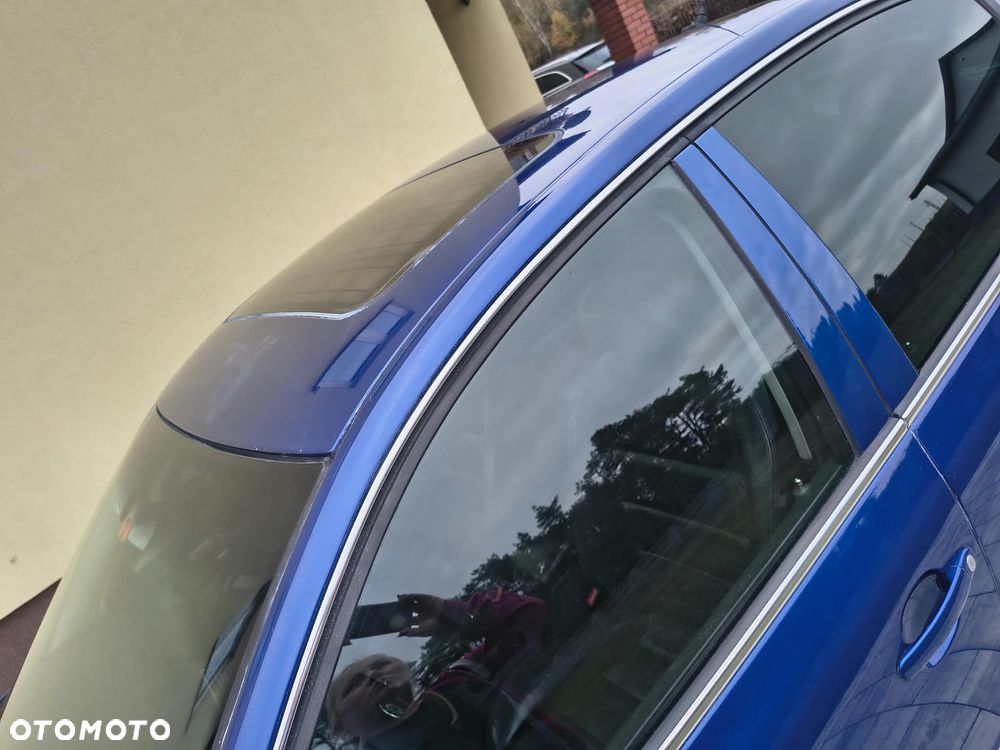 Skoda Superb 2.0 TDI DPF Elegance - 7