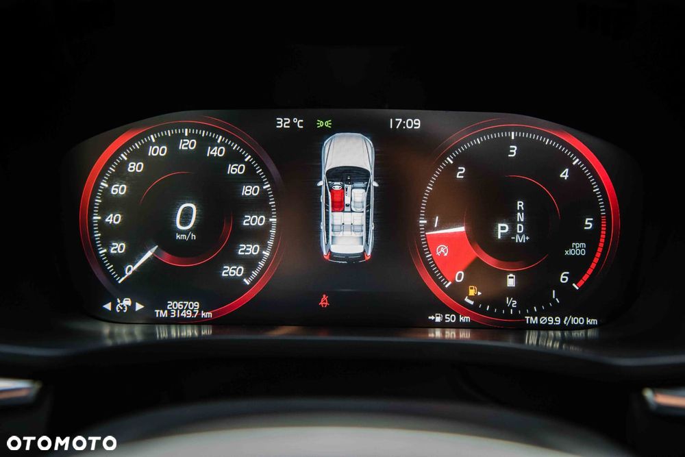 Volvo XC 60 D5 AWD R-Design - 18