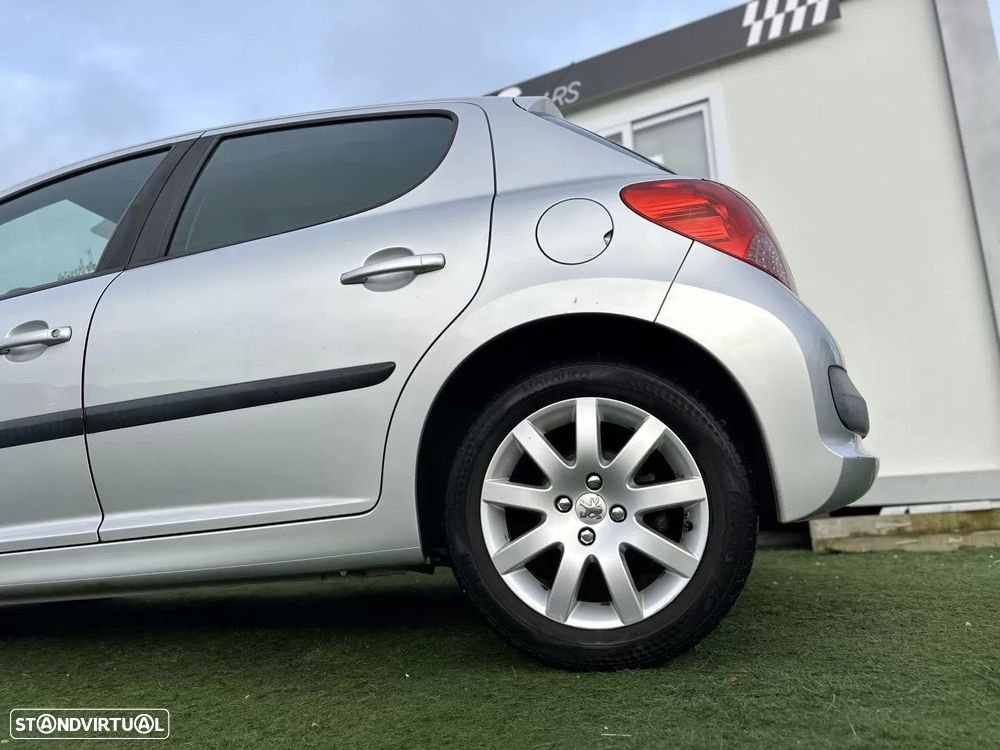 Peugeot 207 1.6 HDi Premium - 7