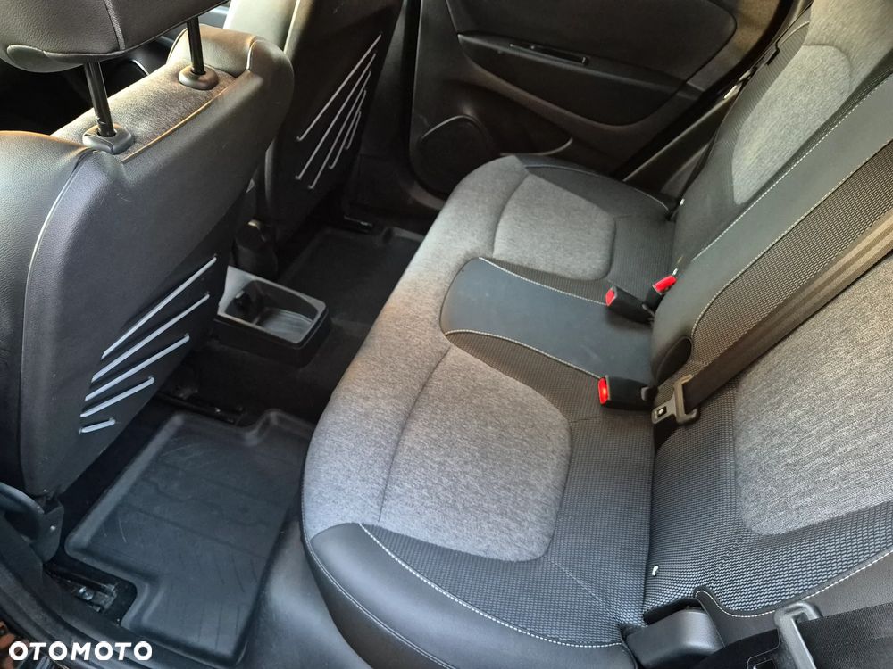 Renault Captur 1.5 dCi Energy XMOD - 10