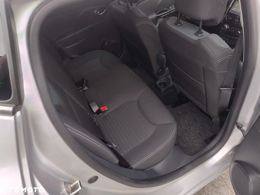 Renault Clio TCe 90 Limited - 19