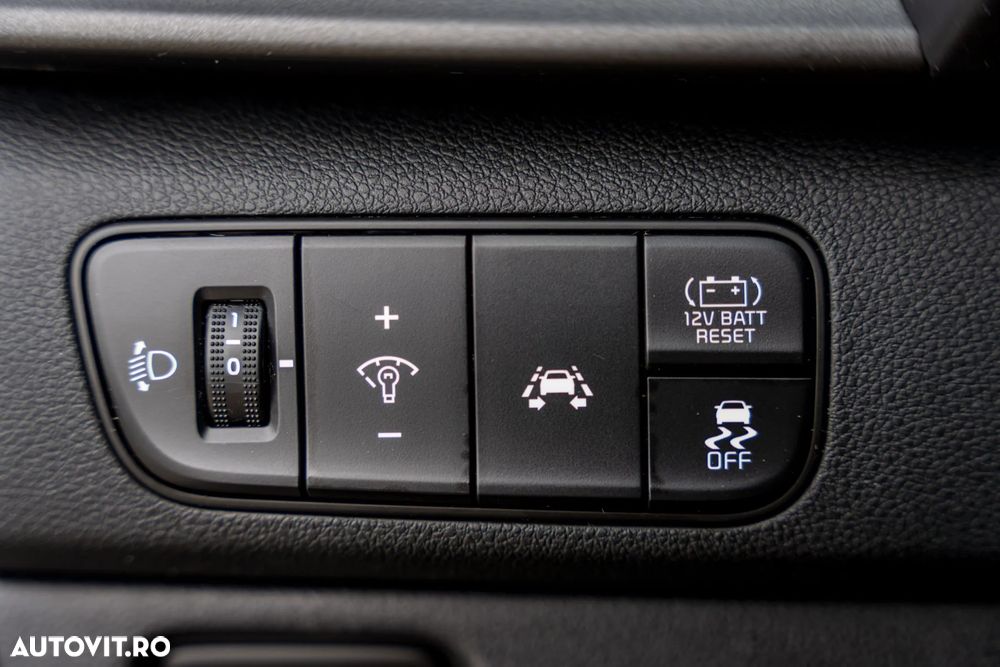 Kia Niro 1.6 GDI 2WD Aut. Spirit - 20