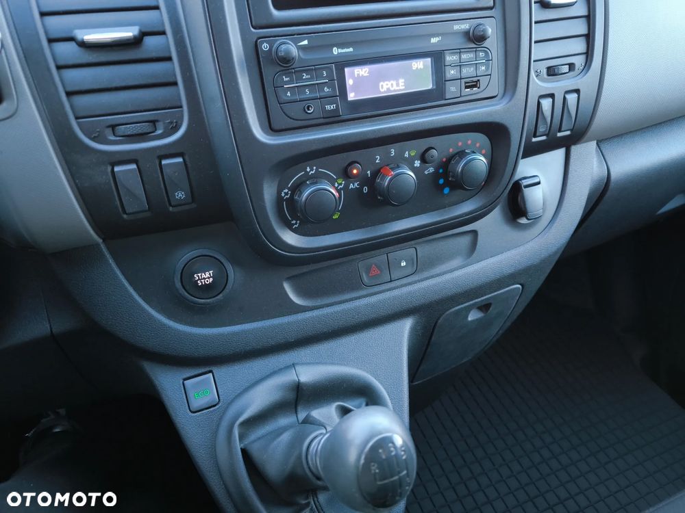 Renault Trafic - 19