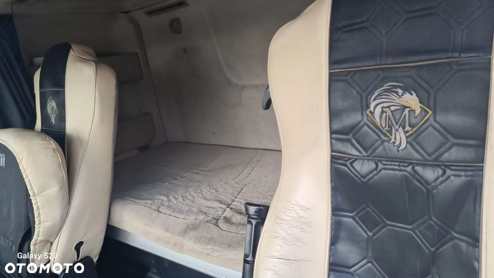 Mercedes-Benz actros - 19