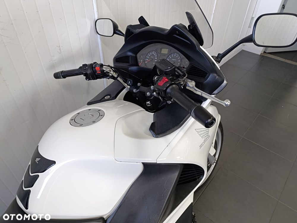 Honda Deauville - 18