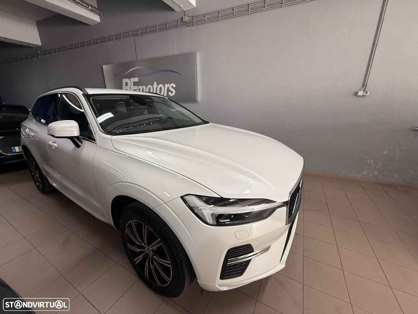 Volvo XC 60 2.0 B4 Core - 2
