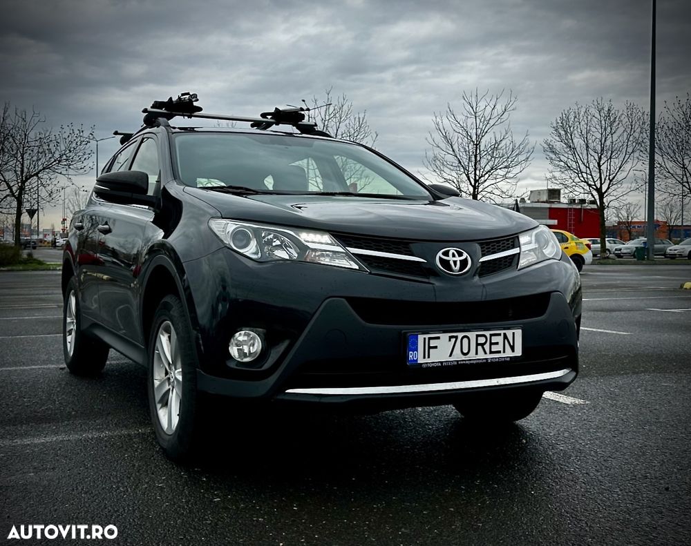 Toyota RAV4 2.2 D-4D 4WD Luxury - 2