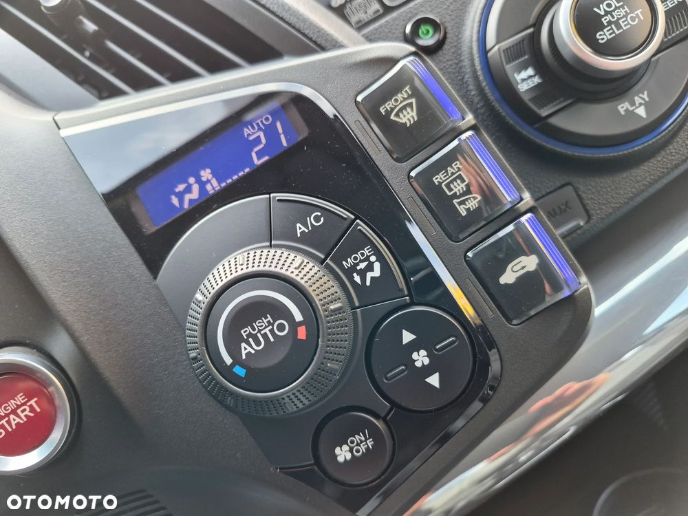 Honda CR-Z - 24