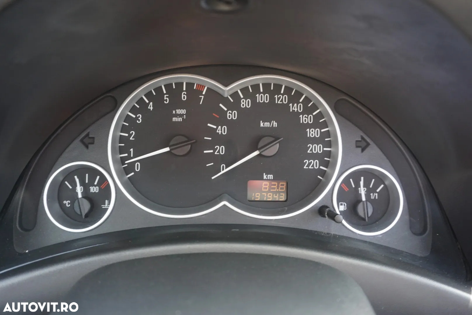 Opel Tigra 1.4i Sport - 9