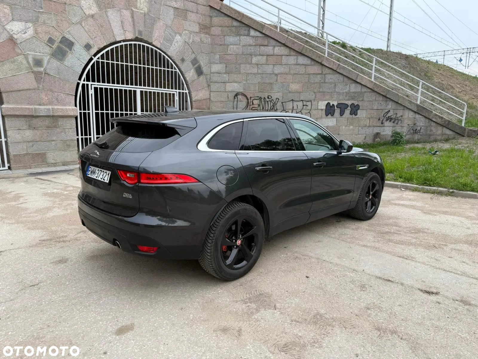 Jaguar F-Pace 30t AWD Prestige - 16