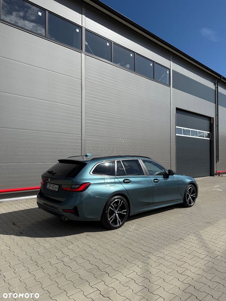 BMW Seria 3 318d - 2