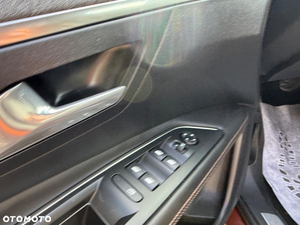 Peugeot 3008 1.2 PureTech GT S&S EAT8 - 14