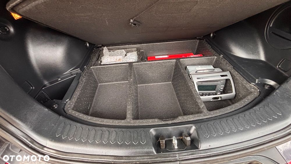 Kia Sportage 1.6 GDI Business Line L 2WD - 28