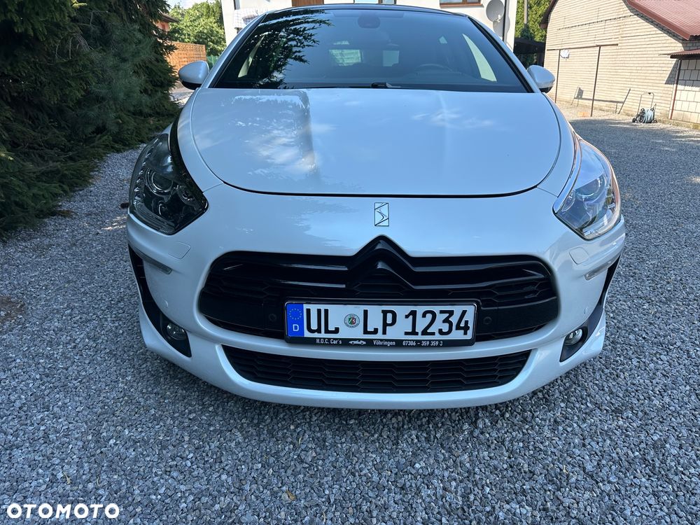 Citroën DS5 THP 155 SoChic - 2