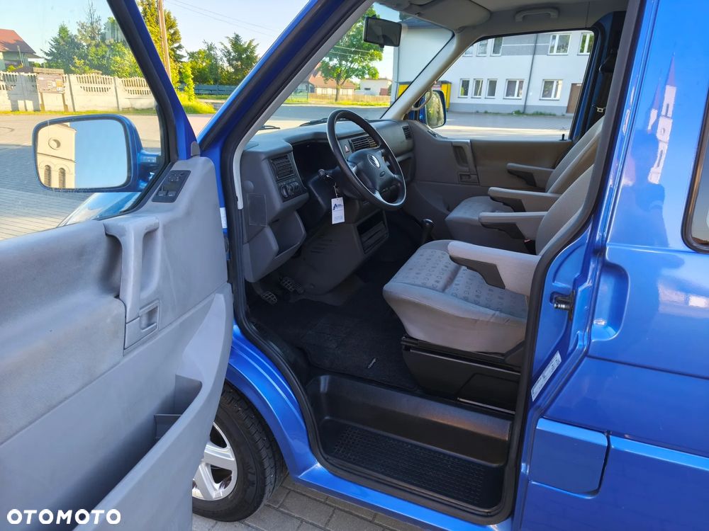 Volkswagen Transporter - 5