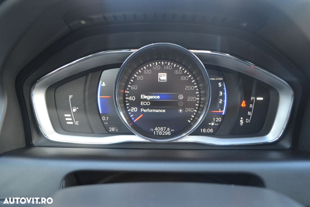 Volvo XC 60 - 19