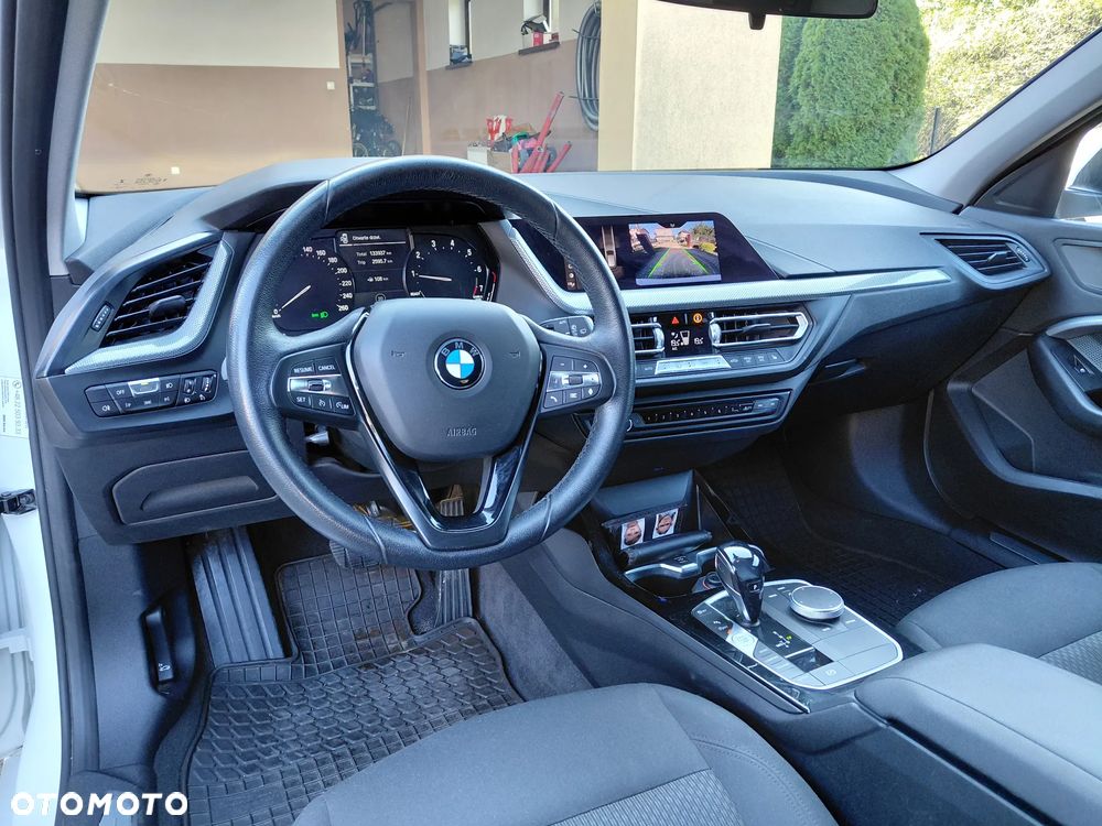 BMW Seria 1 - 24