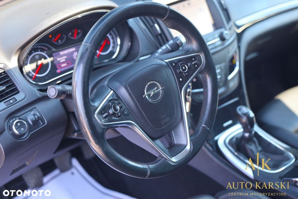 Opel Insignia - 22