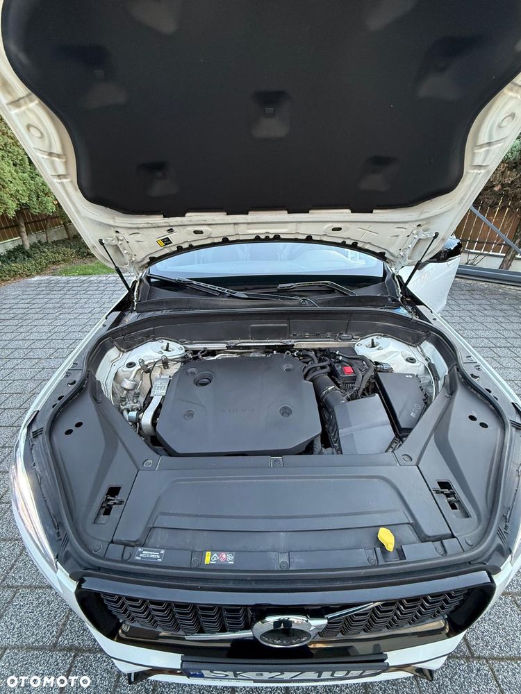 Volvo XC 90 - 20