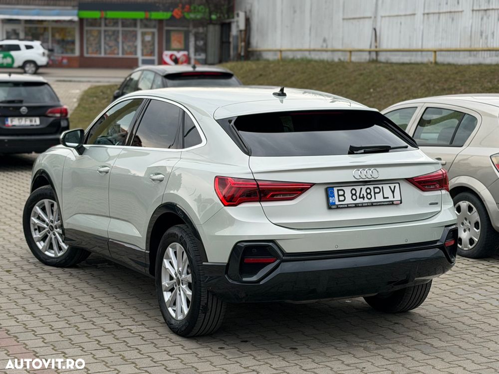 Audi Q3 2.0 40 TFSI S tronic quattro S Line - 4