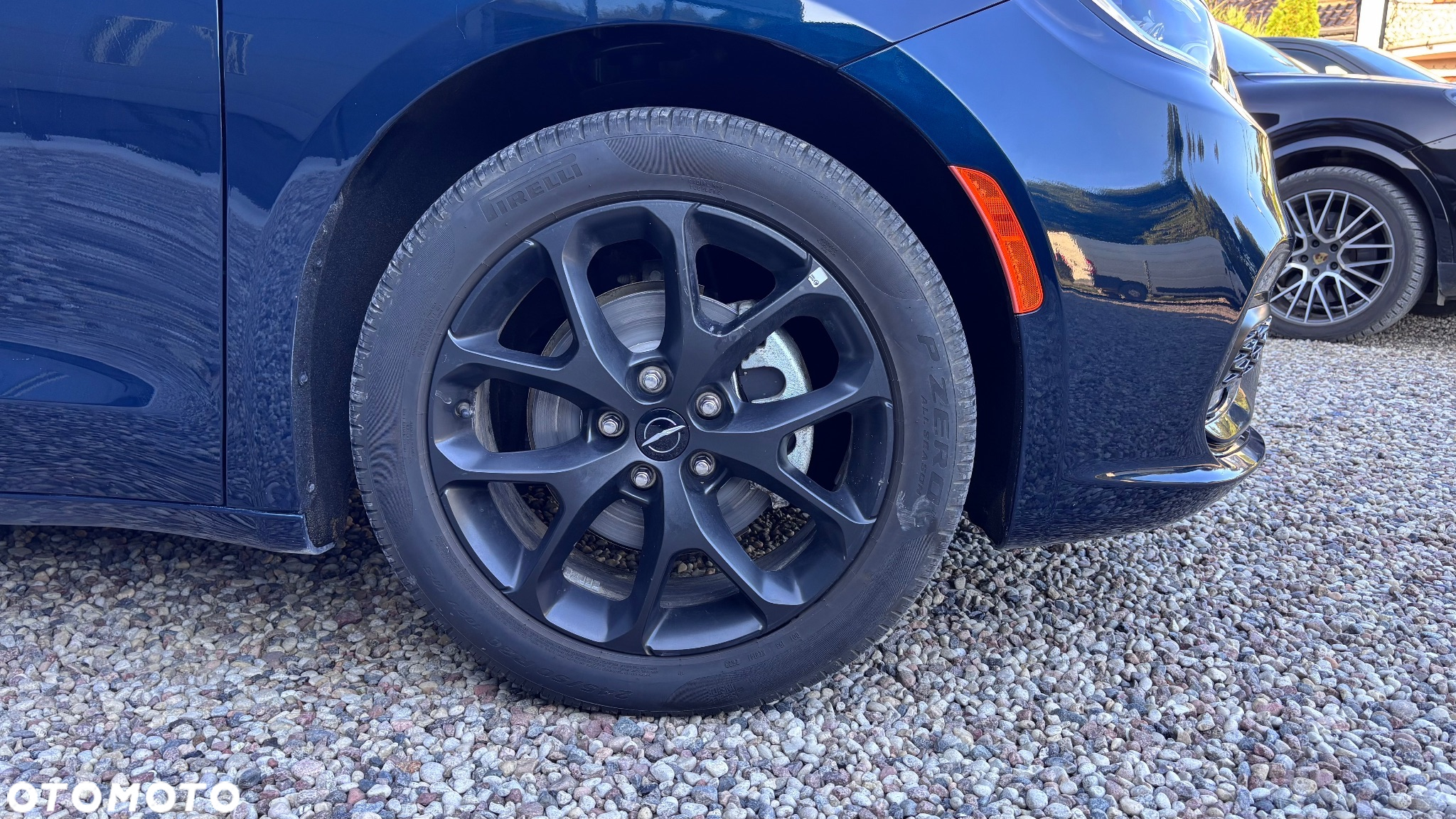 Chrysler Pacifica - 6