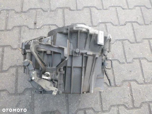 MANUALNA SKRZYNIA BIEGÓW MERCEDES VANEO W414 1.7 CDI - 2