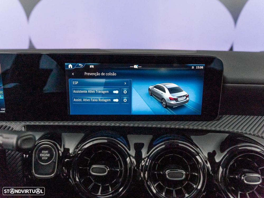 Mercedes-Benz A 250 Limousine e Style Plus - 33
