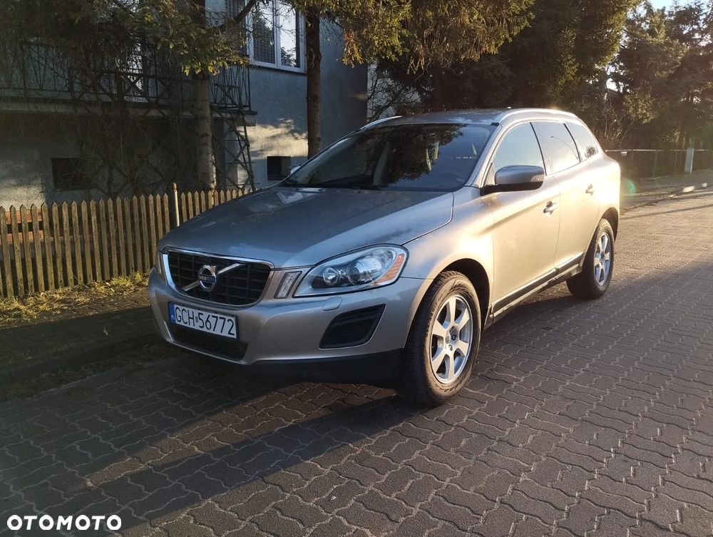 Volvo XC 60 D4 Momentum - 3