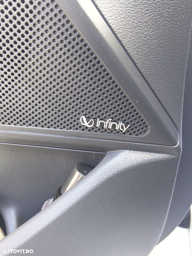 Hyundai IONIQ - 13
