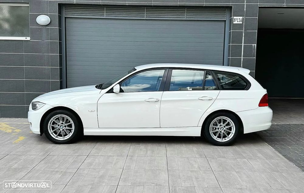 BMW 318 d LifeStyle - 3