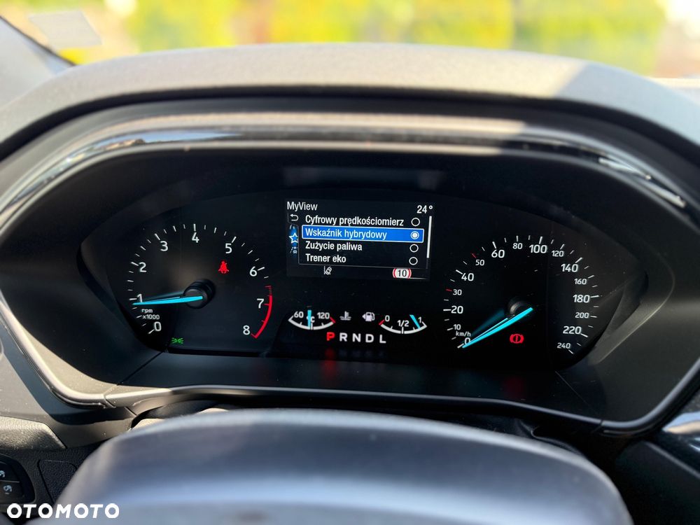 Ford Focus 1.5 EcoBlue Start-Stopp-System ST-LINE DESIGN - 27