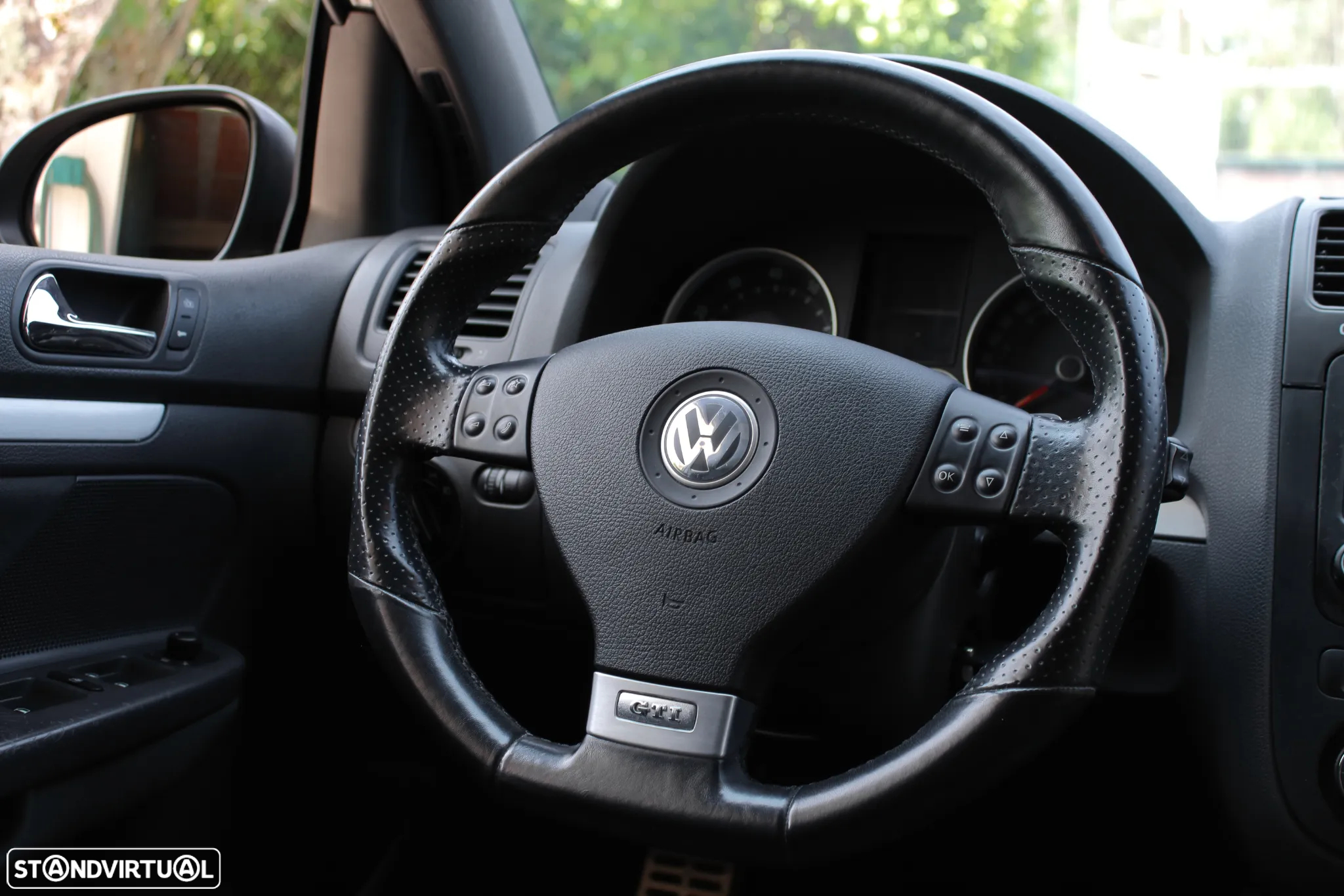 VW Golf 2.0 GTi DSG - 9