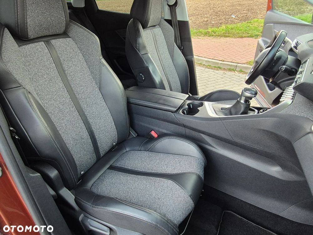 Peugeot 3008 BlueHDi 120 Stop & Start Allure - 13