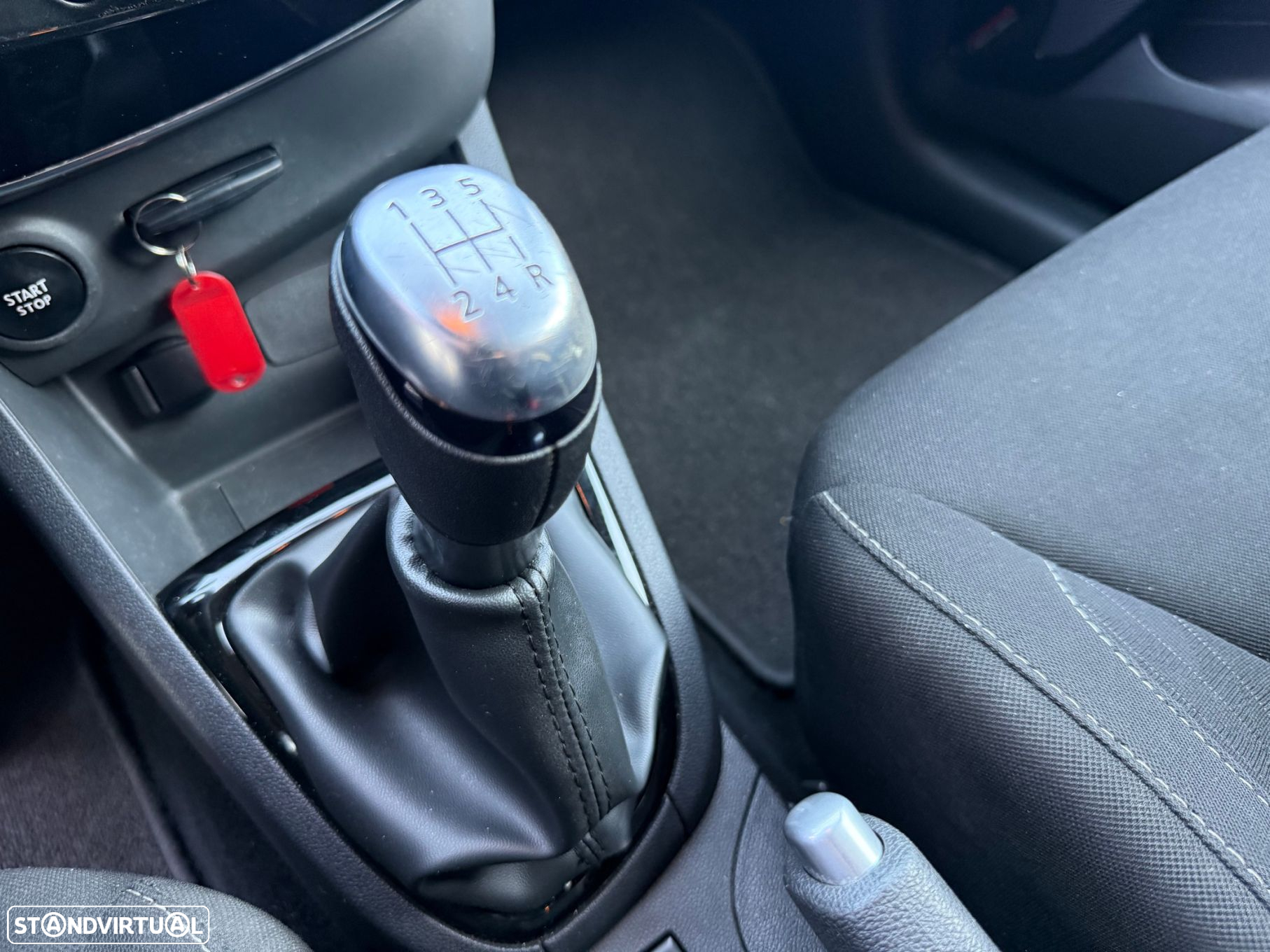 Renault Clio Sport Tourer TCe 90 Limited - 23
