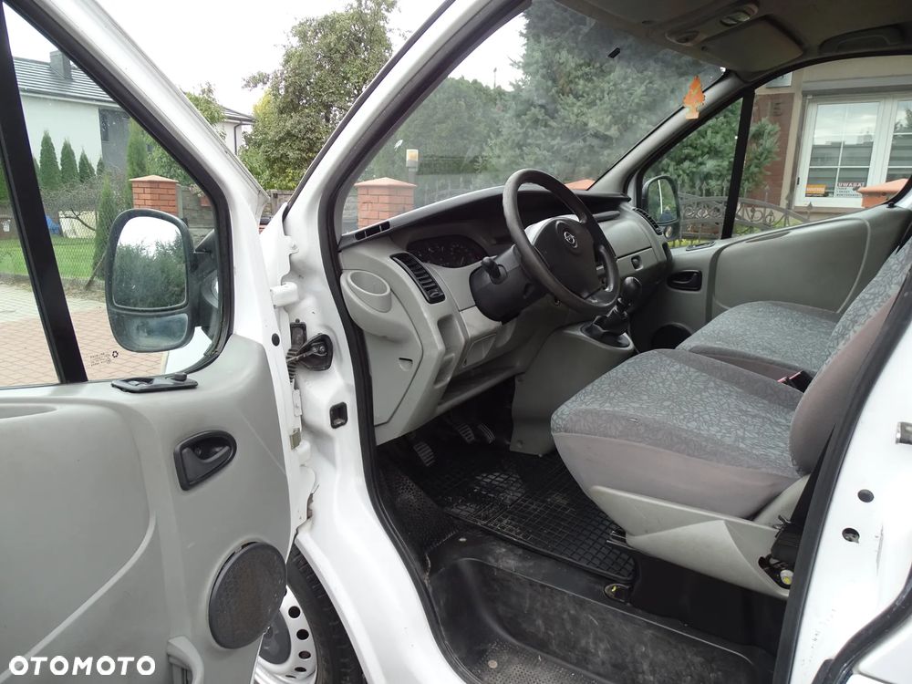 Opel VIVARO 1,9 TDTI-101 KONI ,KLIMATYZACJA , NIEZAWODNY SILNIK, - 6