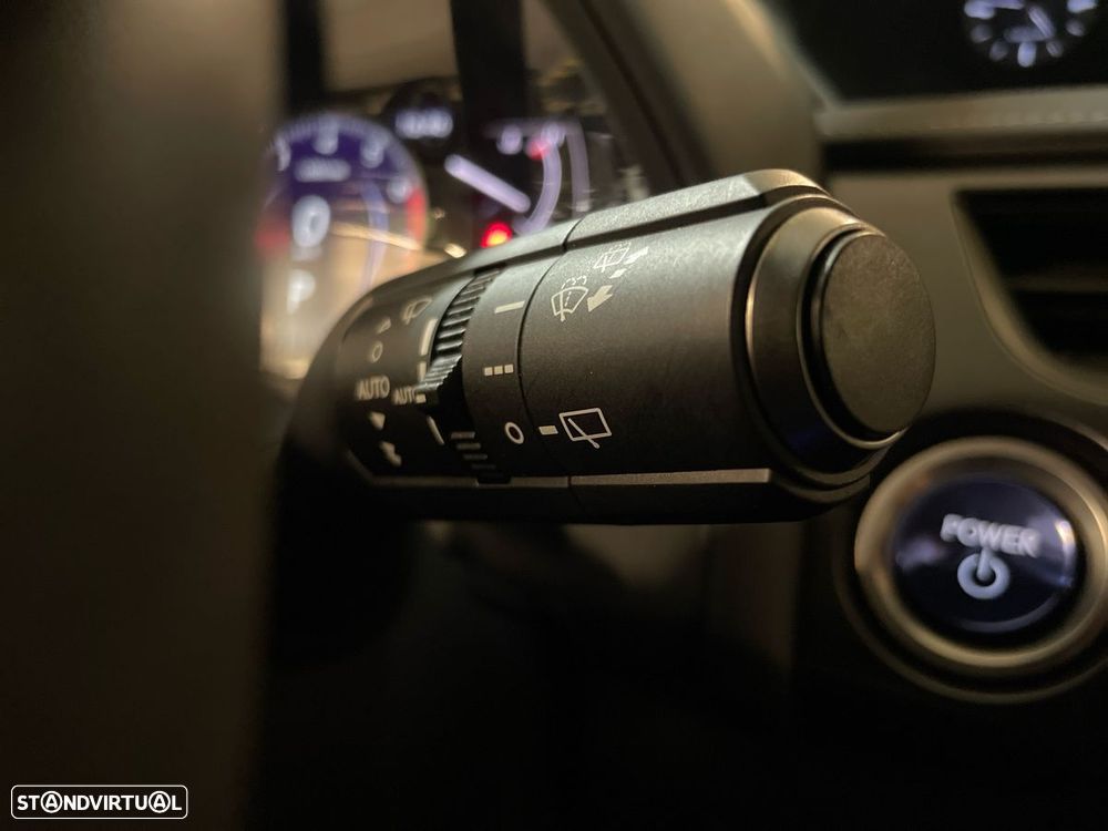 Lexus UX 250h Special Edition (LCA) - 19