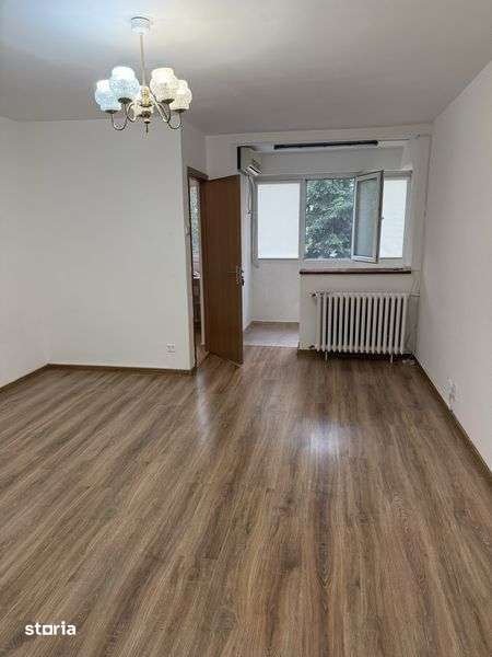 Garsoniera Favorit - Imagine principală: 5/8