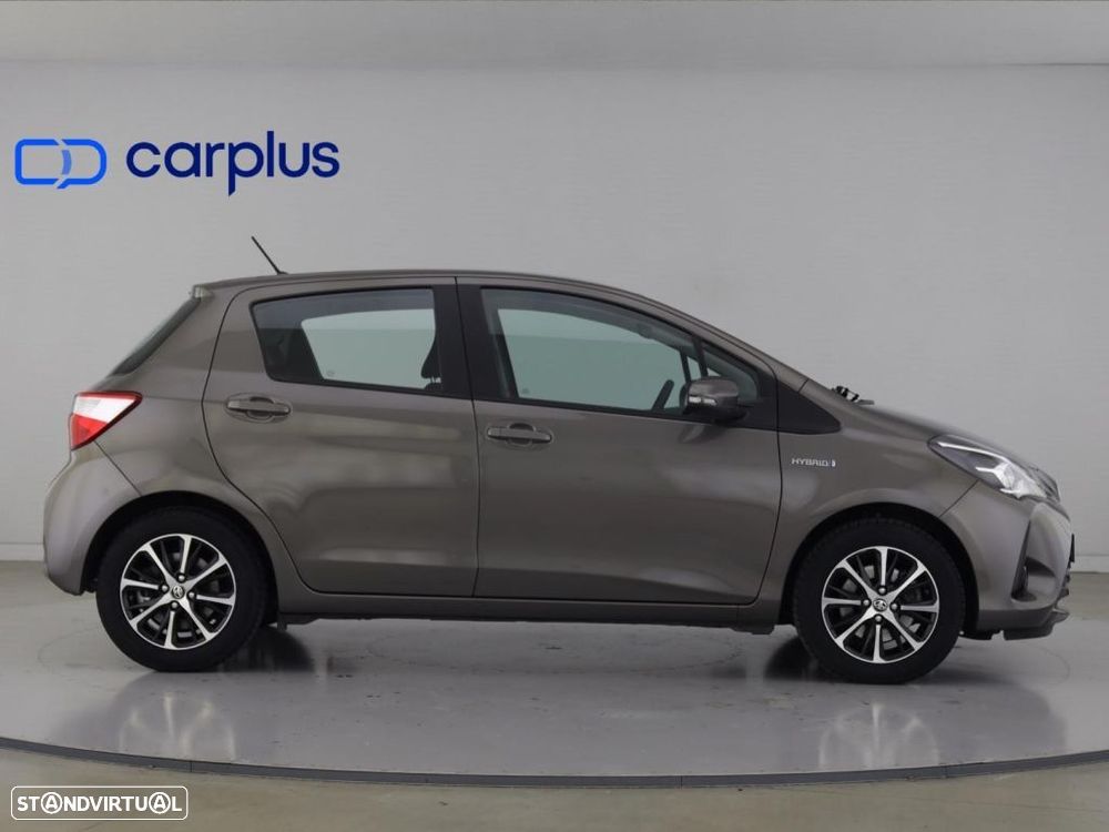 Toyota Yaris 1.5 HSD Active - 8