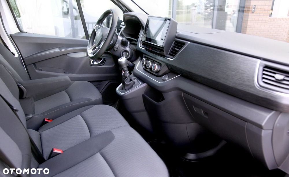 Renault Trafic - 9