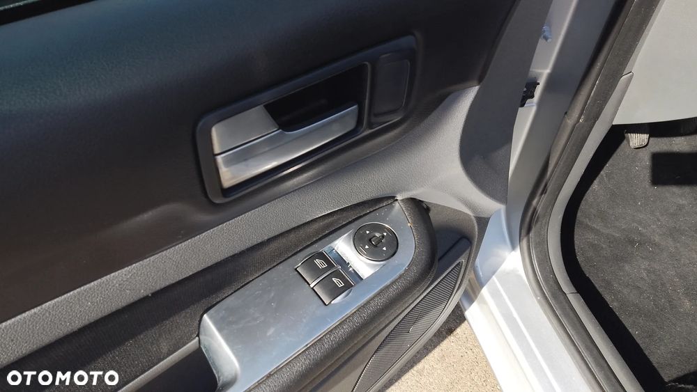 Ford Focus 1.6 TI-VCT Ambiente - 13