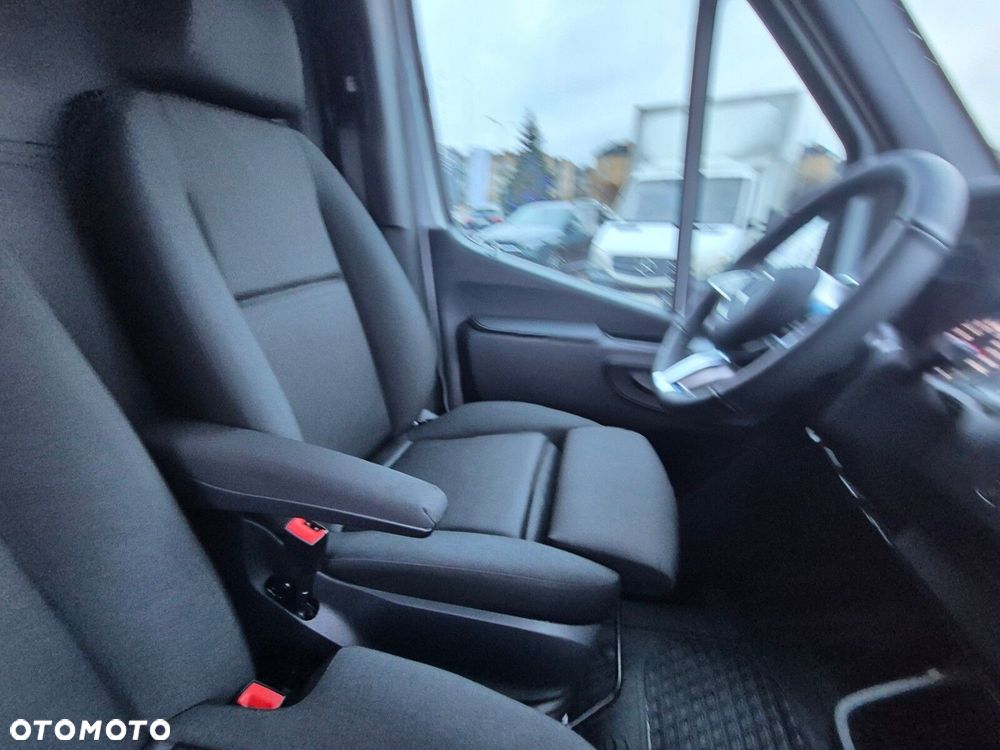 Mercedes-Benz Sprinter Sprinter - 15